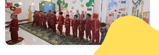 Pembiasaan sholat duha berjamaah